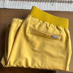 Figs Venice Joggers Light Gold Size Small Excellent Condition-Like Nee
